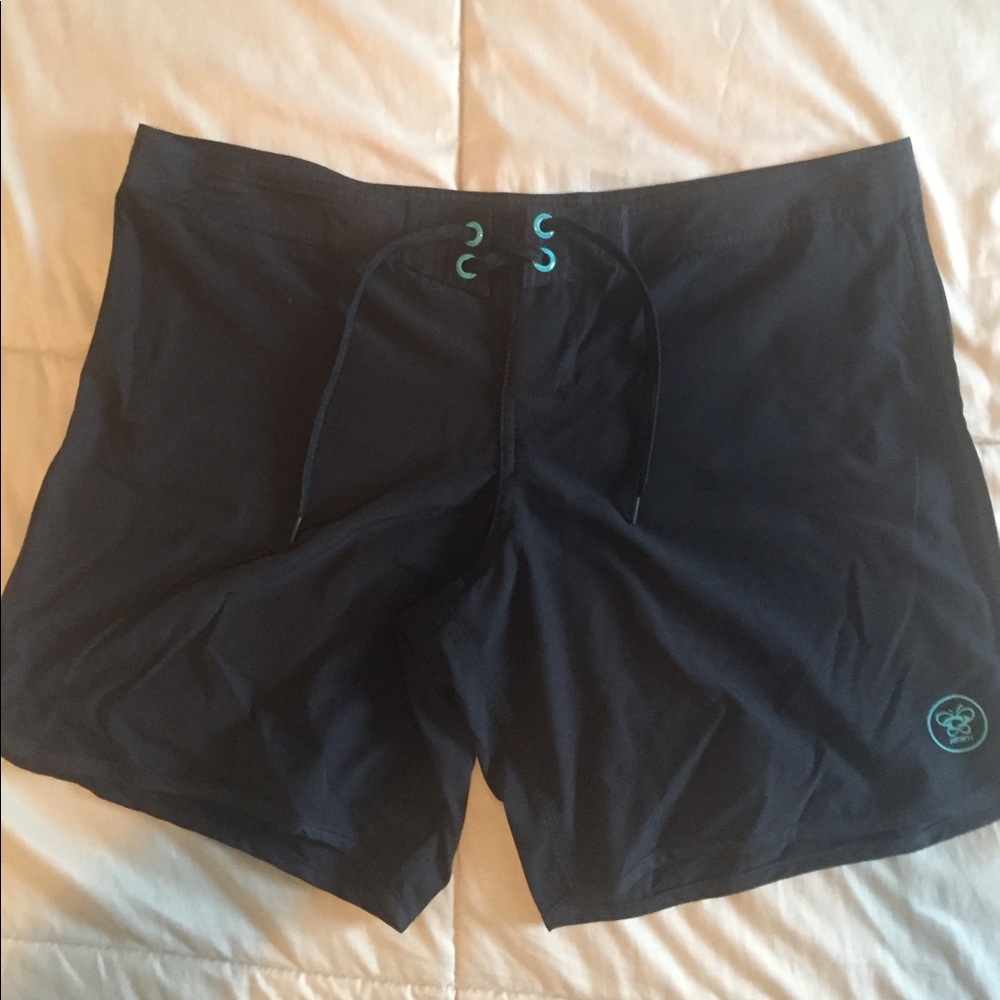 Women’s swim shorts